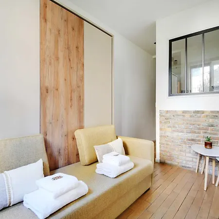 Cozy - 2p - Batignolles-parc-monceau * Paryż